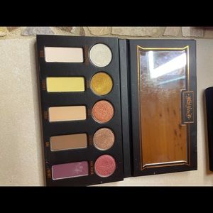 Kat Von d limited edition metal compact, EUC